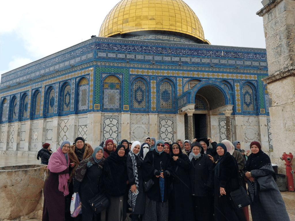 a_visit_to_jerusalem_and_al-aqsa_by_sunrise